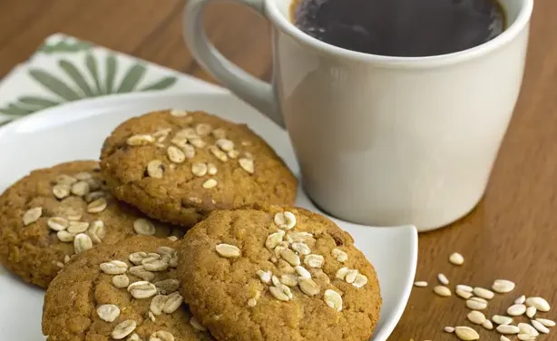 Coffee Oatmeal Cookies: The Perfect Midday Pick-Me-Up